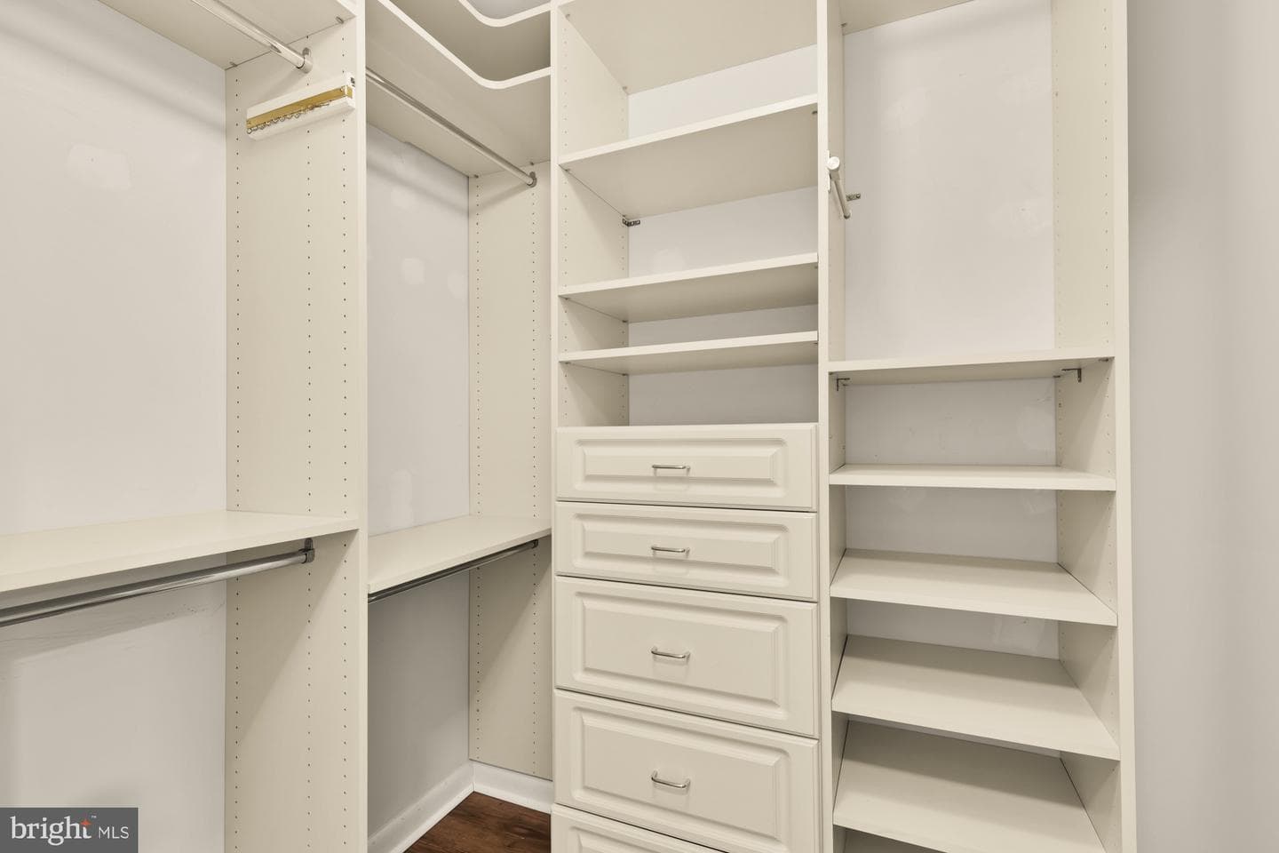 1021 N Garfield Street #532 photo 18