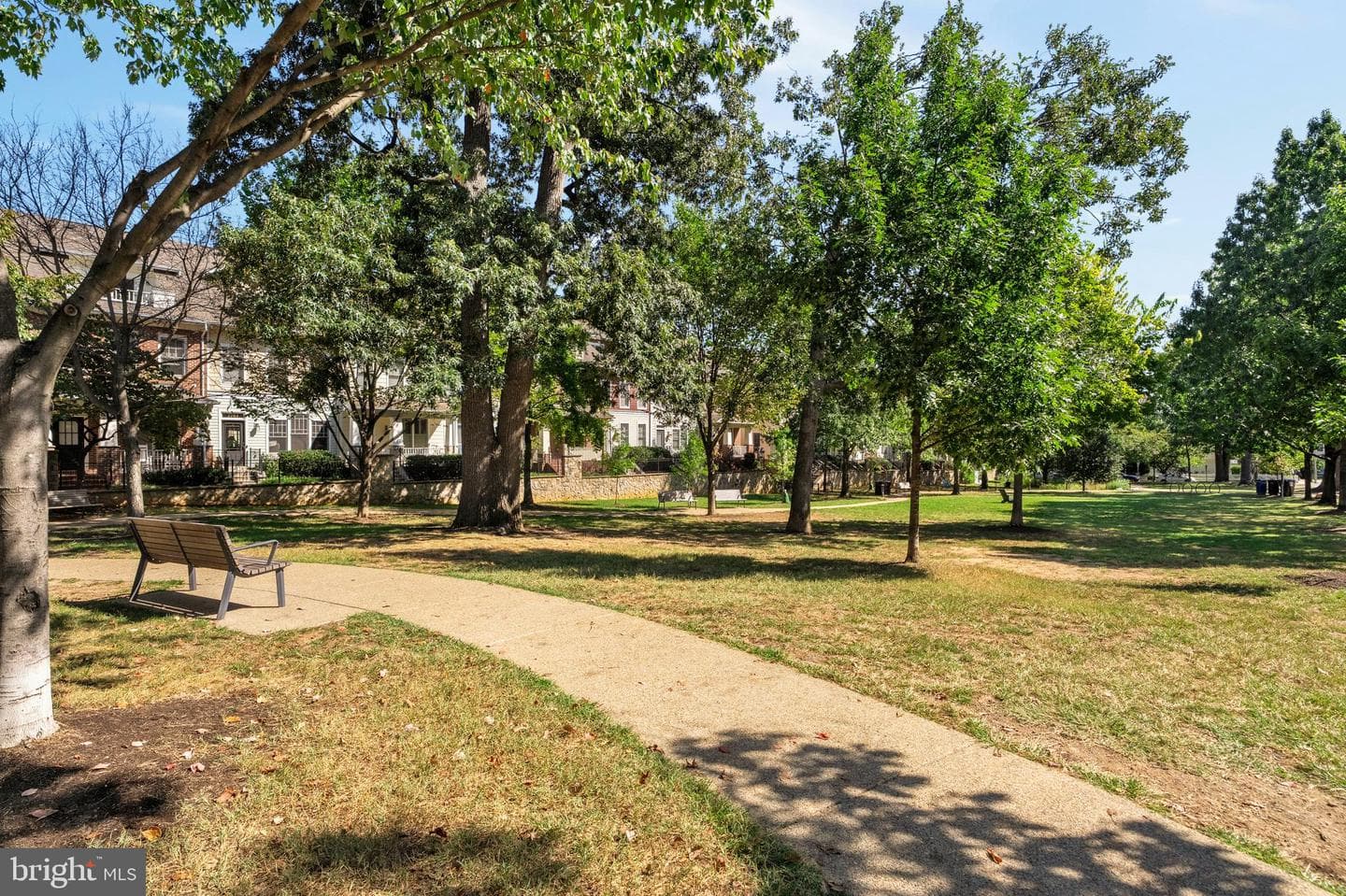 1021 N Garfield Street #532 photo 48