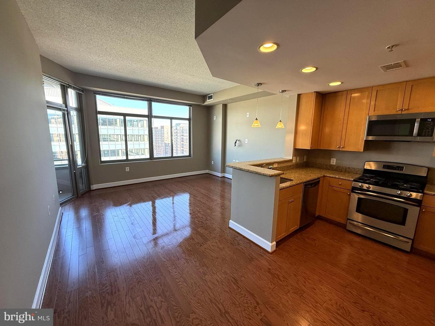 3600 S Glebe Road #1013w photo 4