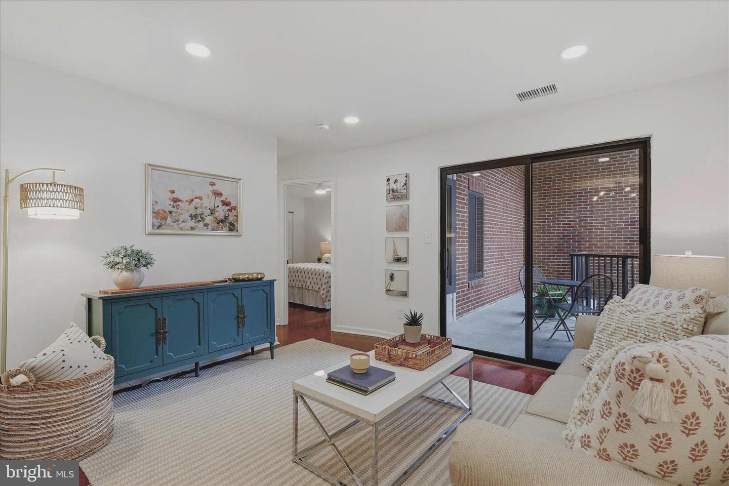 1020 N Stafford Street #405, Arlington