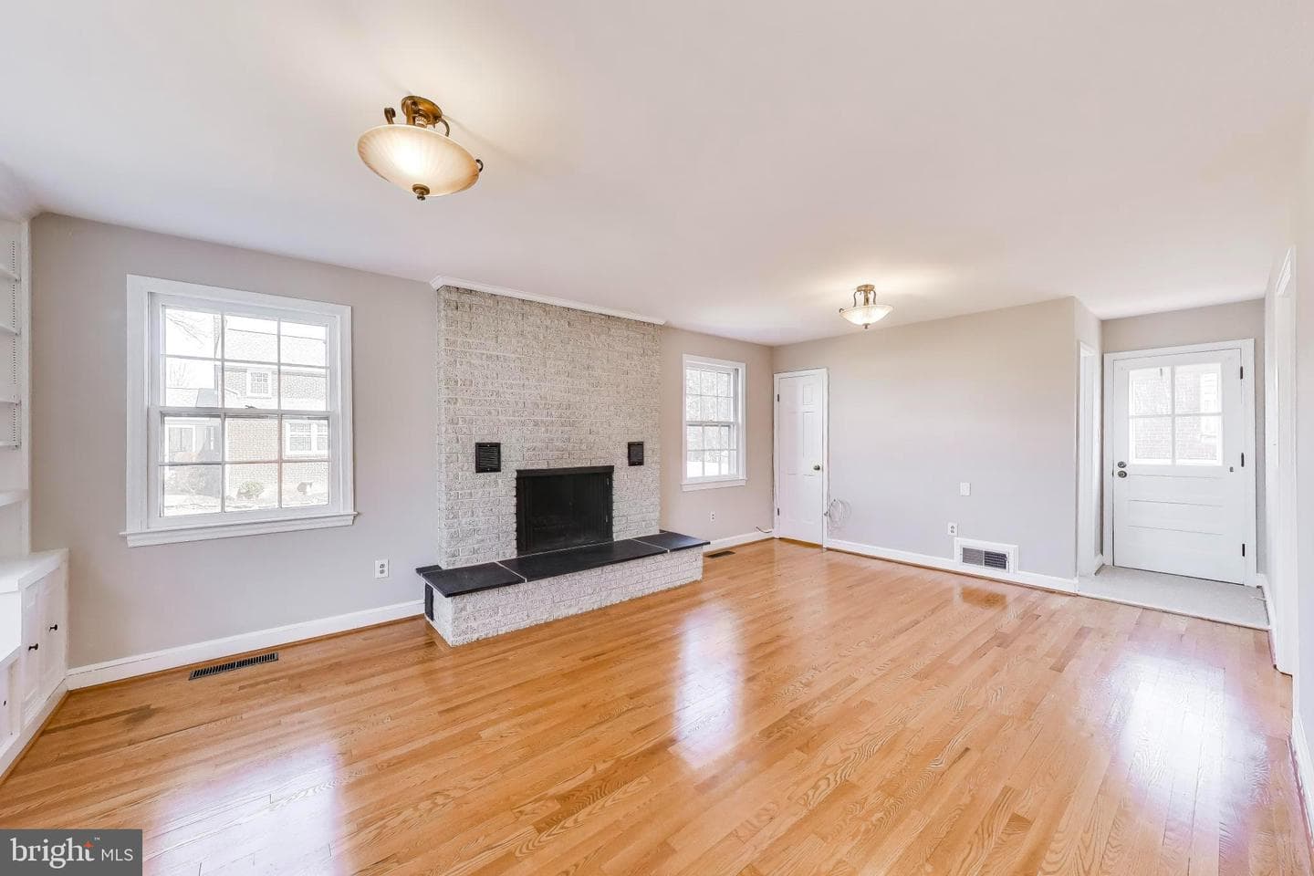 5899 2nd Street S photo 15