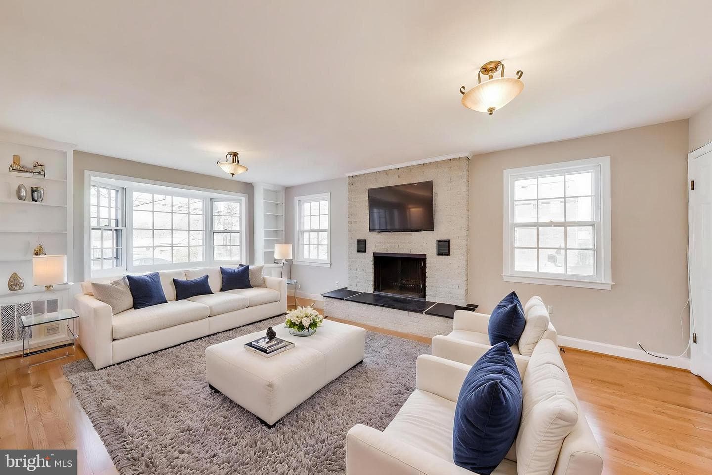 5899 2nd Street S photo 16