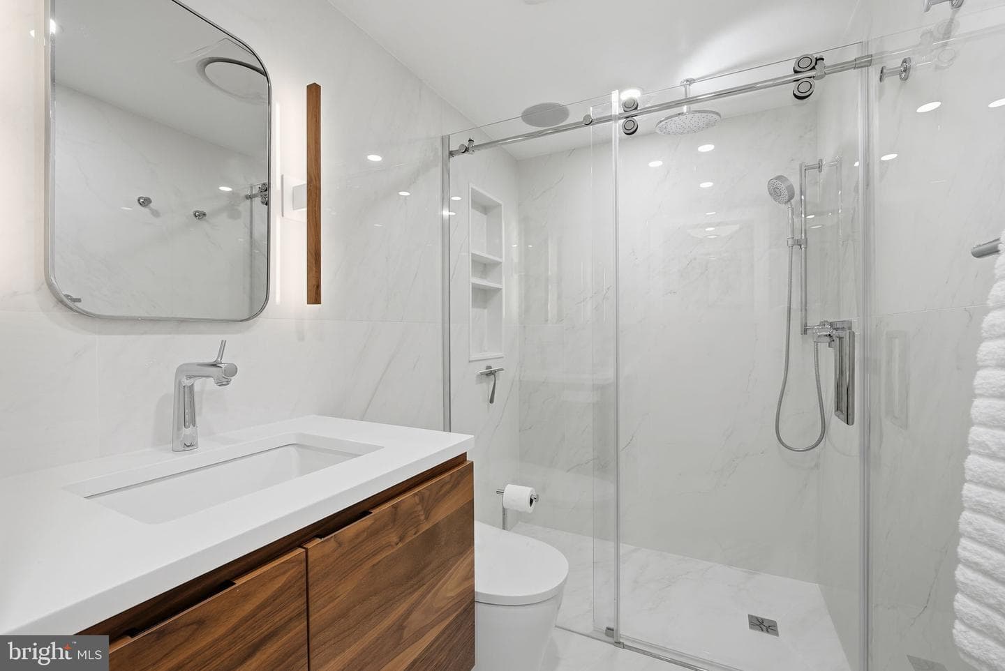 1530 Key Boulevard #324 photo 20