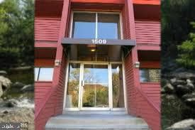 1509 S George Mason Drive #21 photo 18