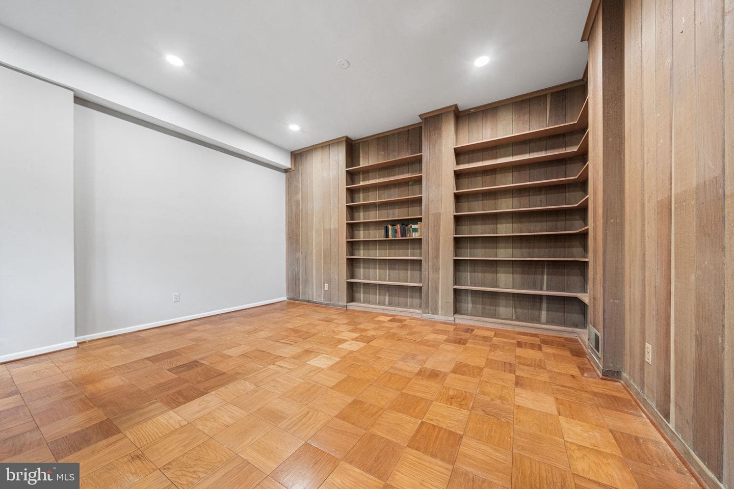 2705 N Upshur Street photo 46