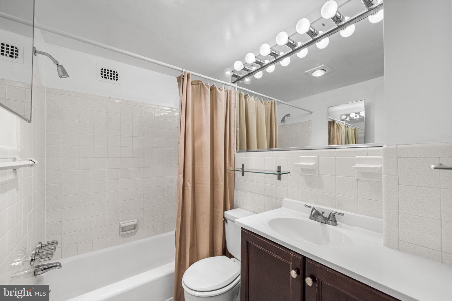 4343 Cherry Hill Road #601 photo 25