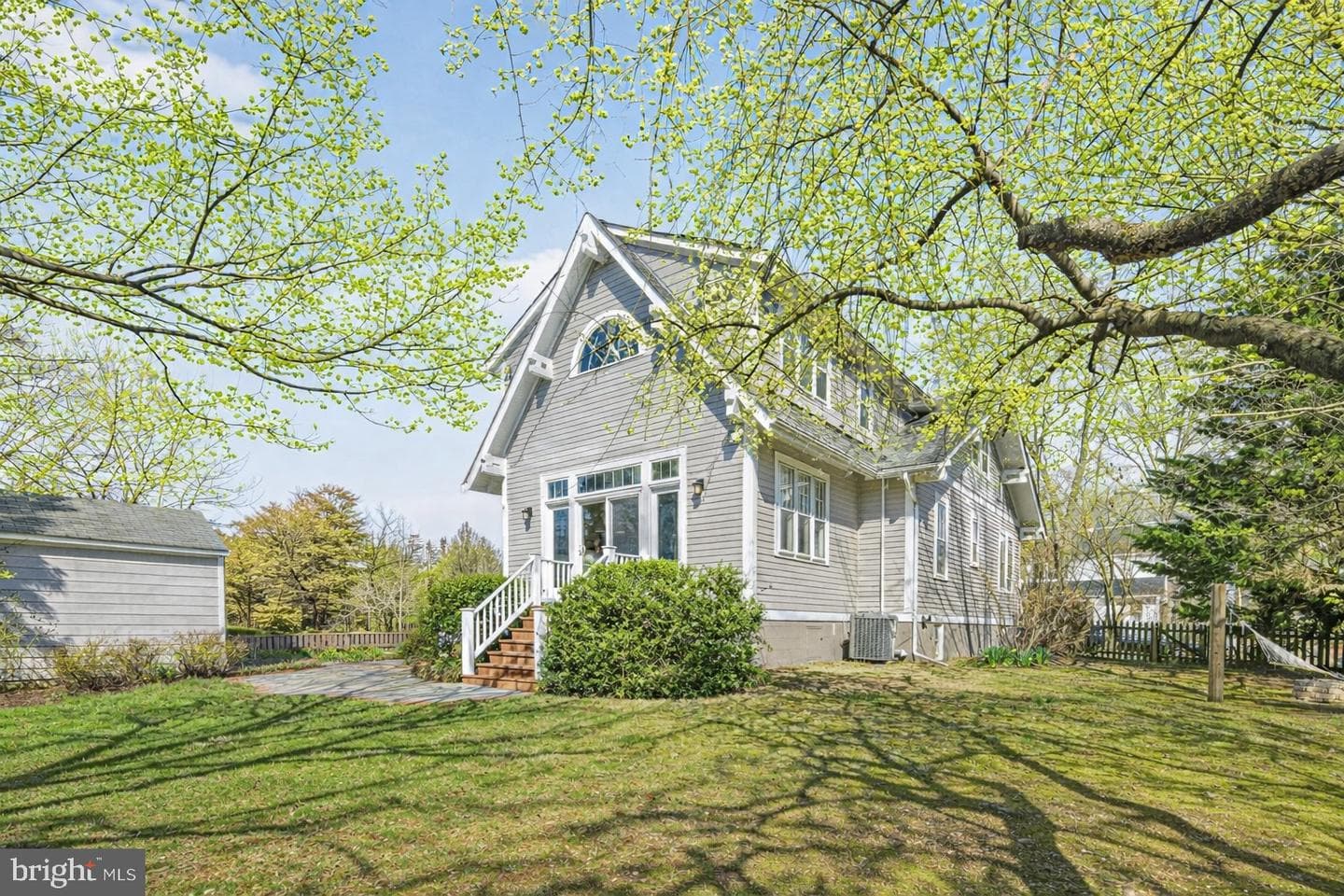 1816 N Kenmore Street photo 6