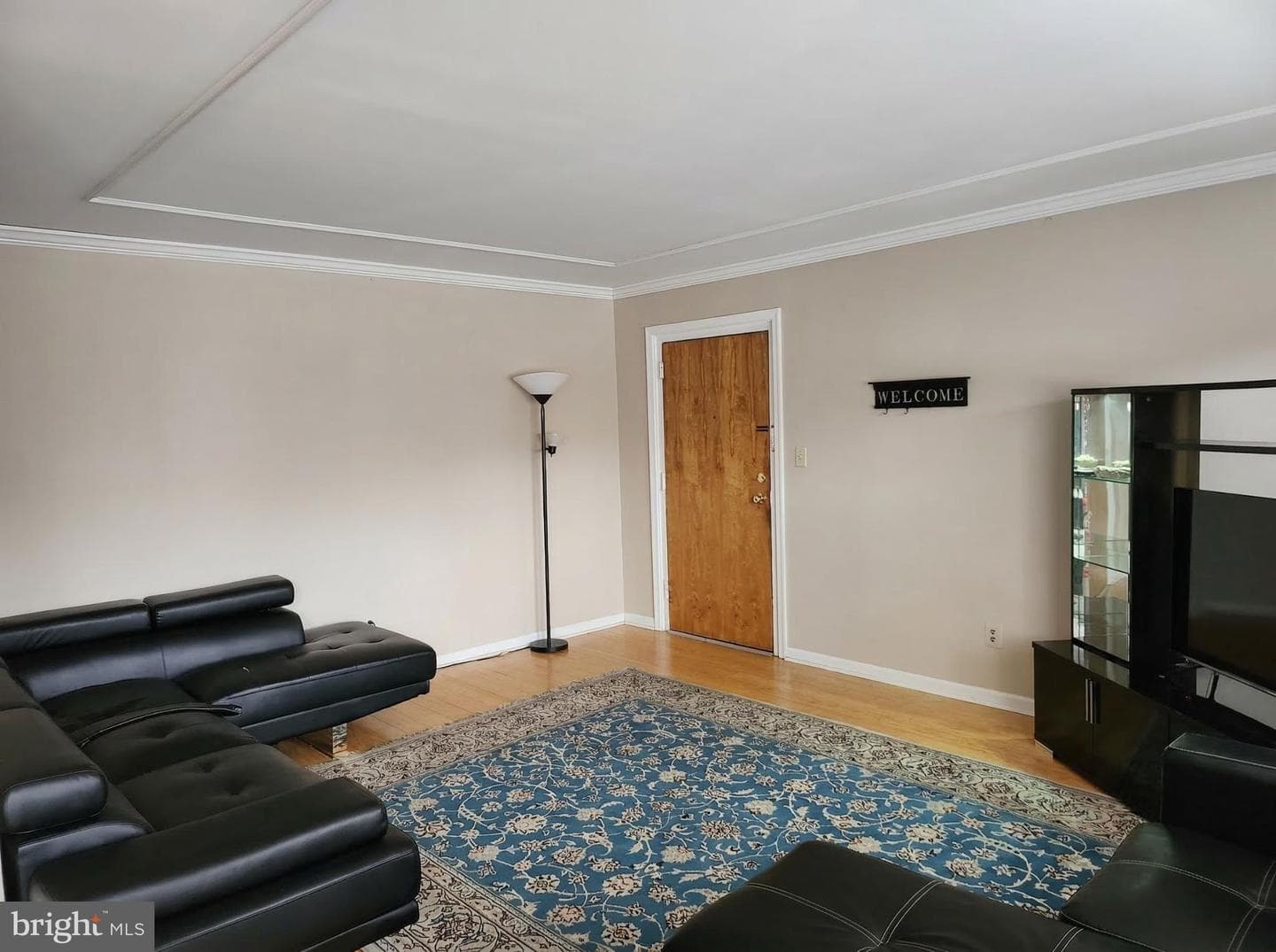 1521 S George Mason Drive #10 photo 2