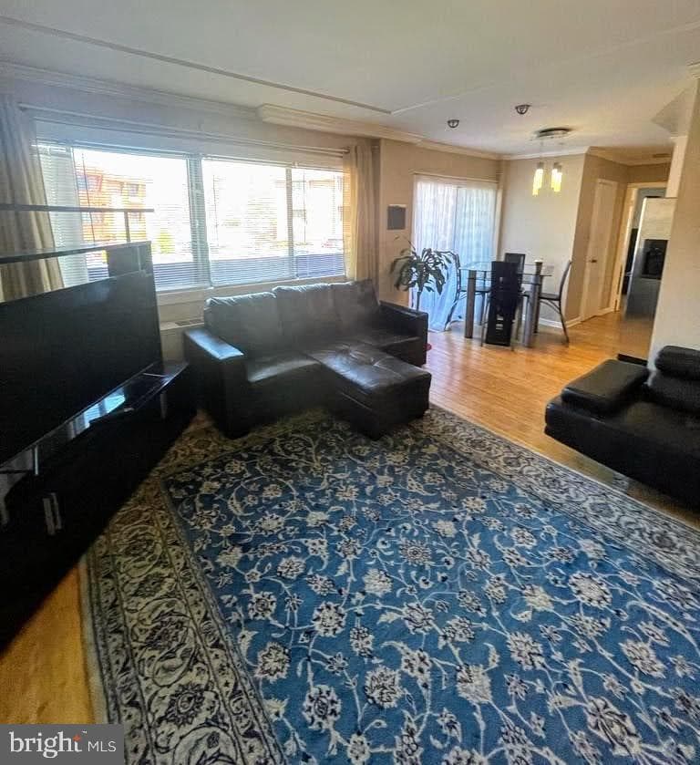 1521 S George Mason Drive #10 photo 4