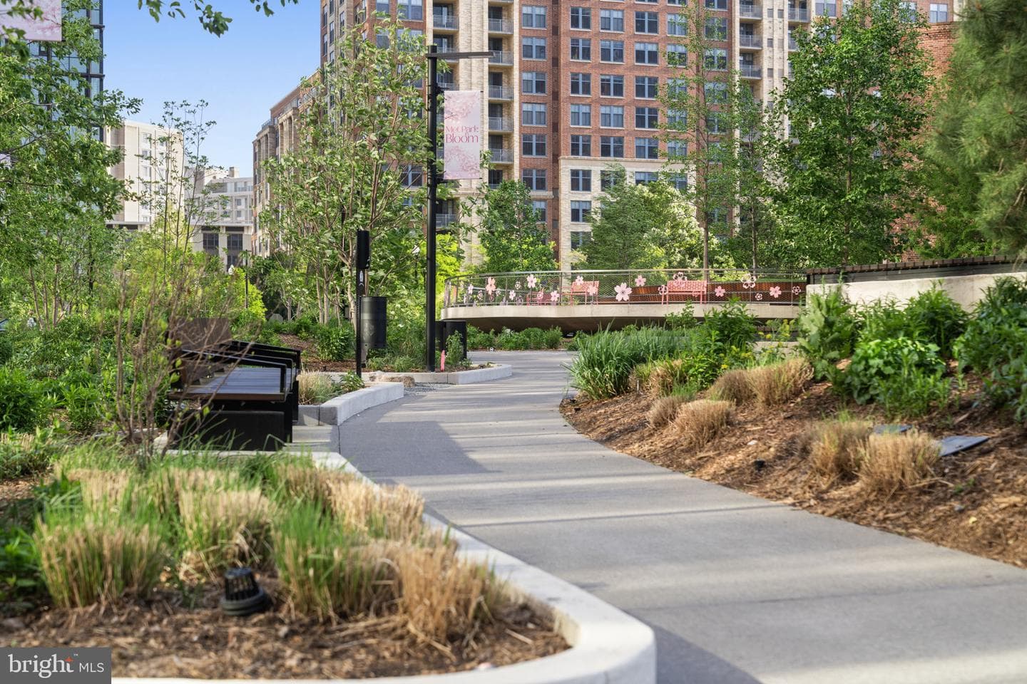 2316 S Arlington Ridge Road photo 59