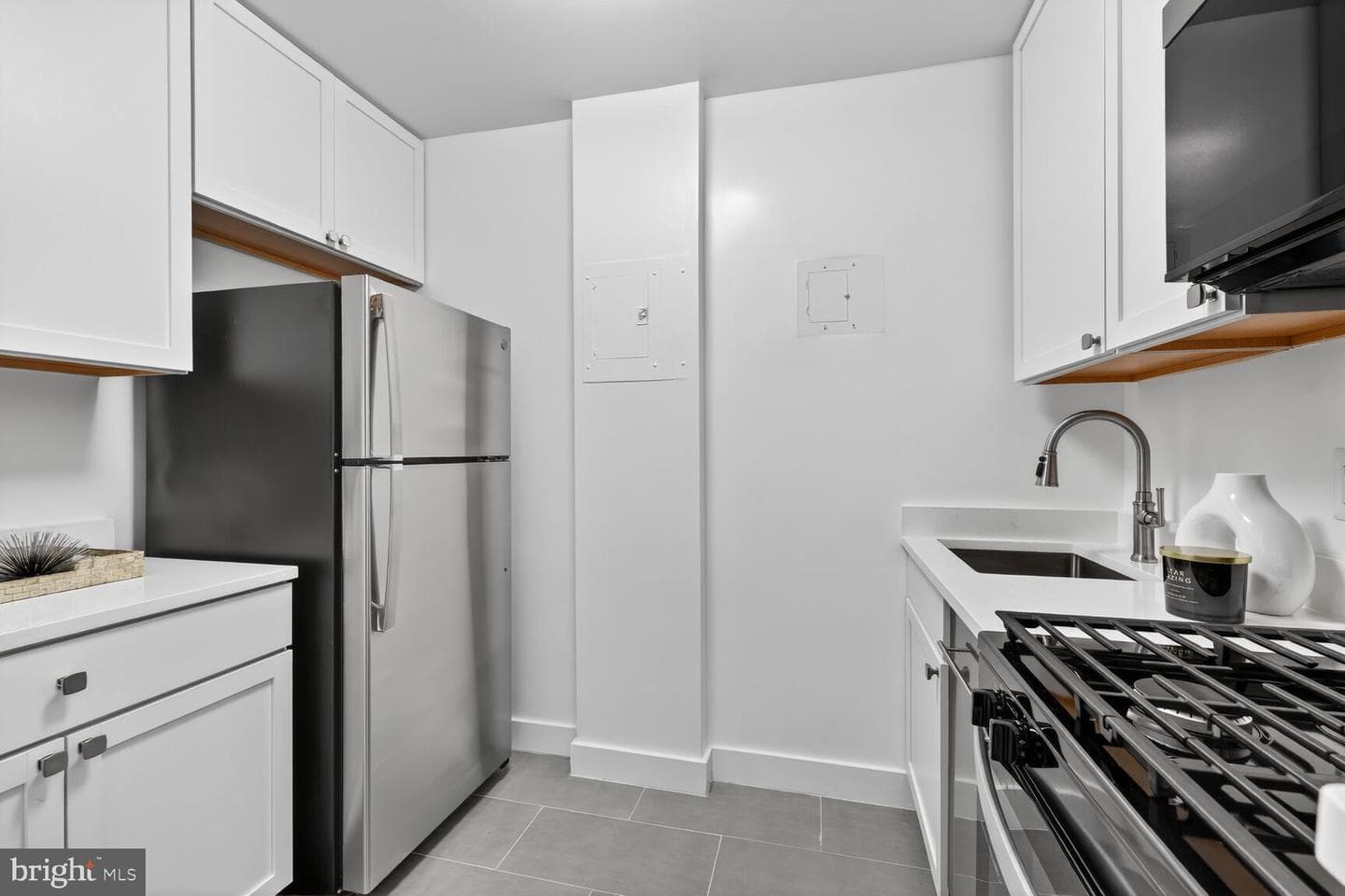 1121 Arlington Boulevard #207 photo 9