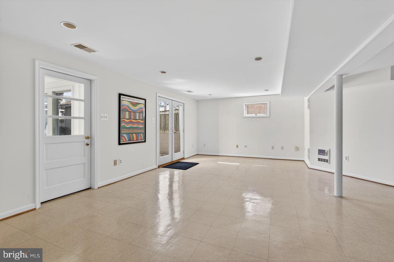 1301 N Quintana Street photo 35