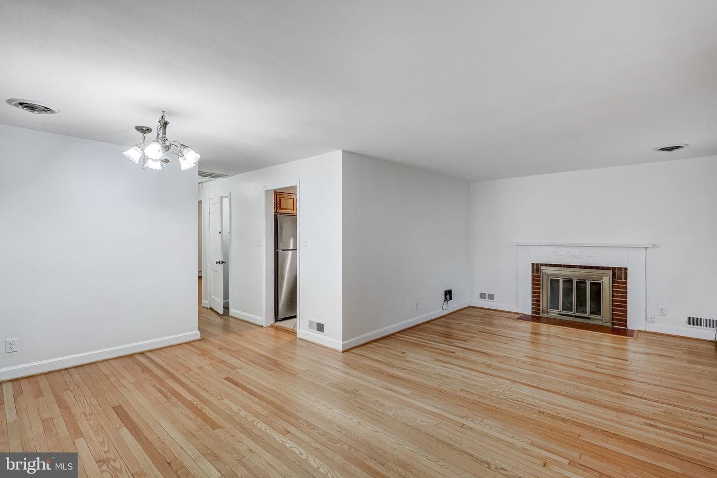5618 7th Street N photo 2