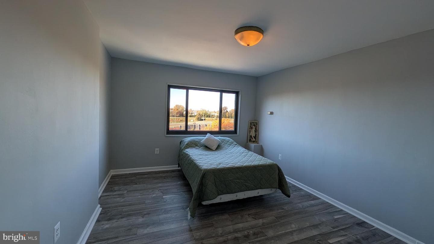 1300 S Arlington Ridge Road #702 photo 21