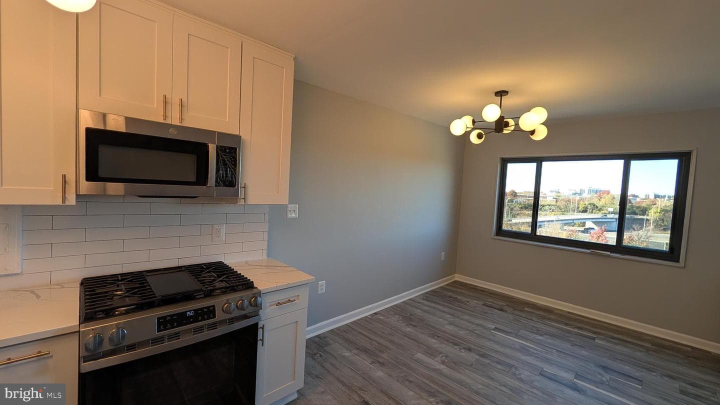 1300 S Arlington Ridge Road #702 photo 25