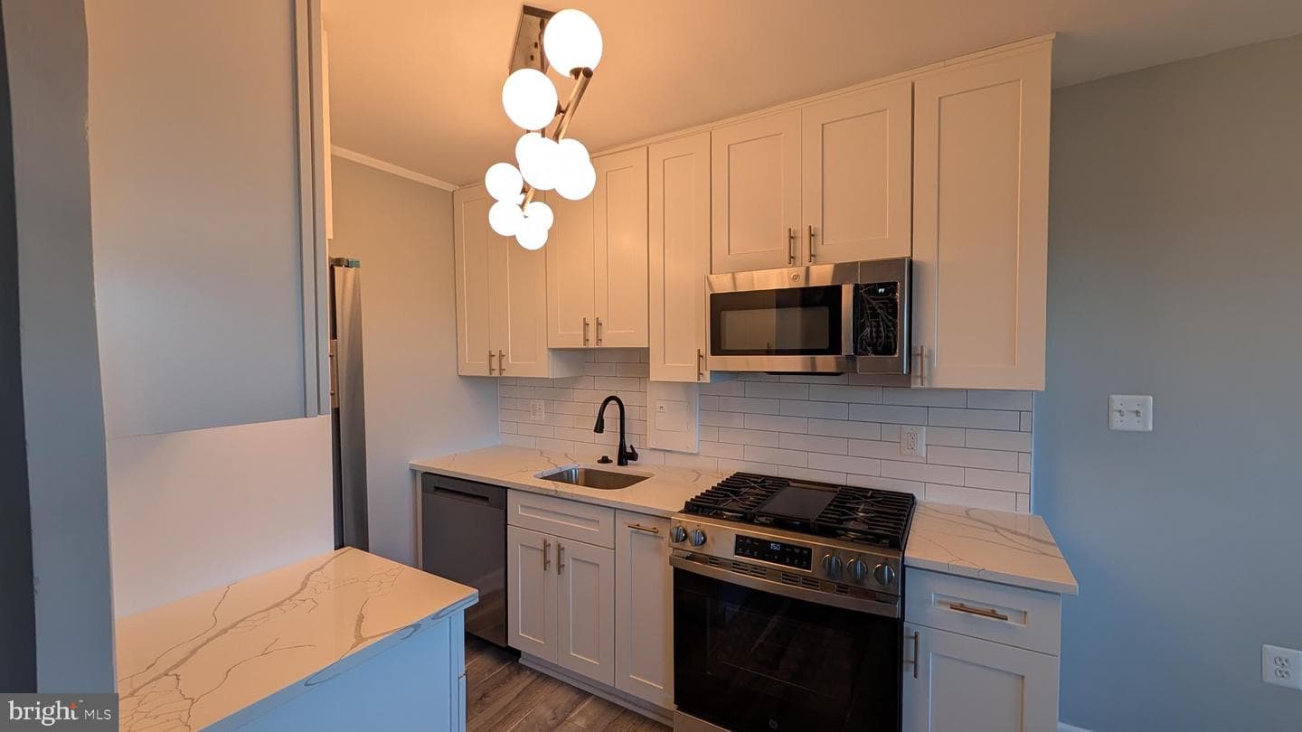 1300 S Arlington Ridge Road #702 photo 26