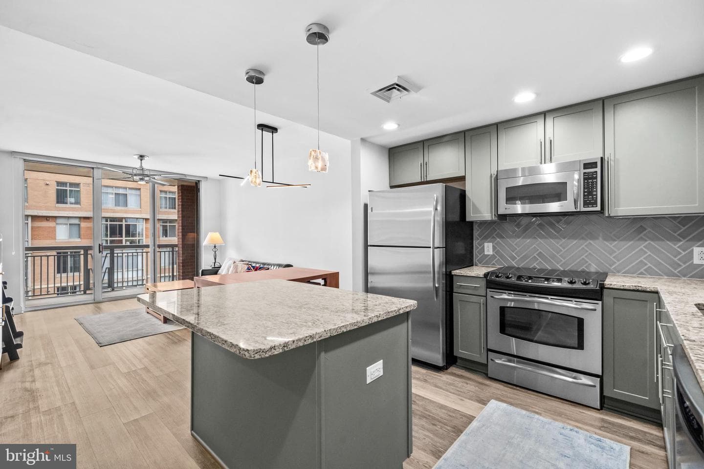 1020 N Highland Street #907 photo 7