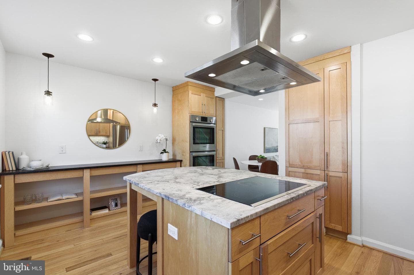 3141 S Stafford Street photo 12