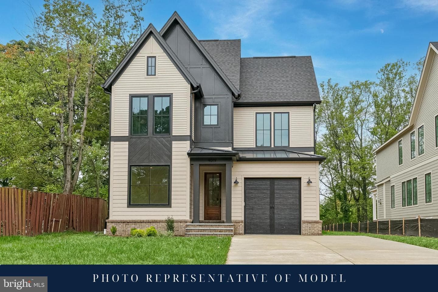 1622 N Adams Street photo 1