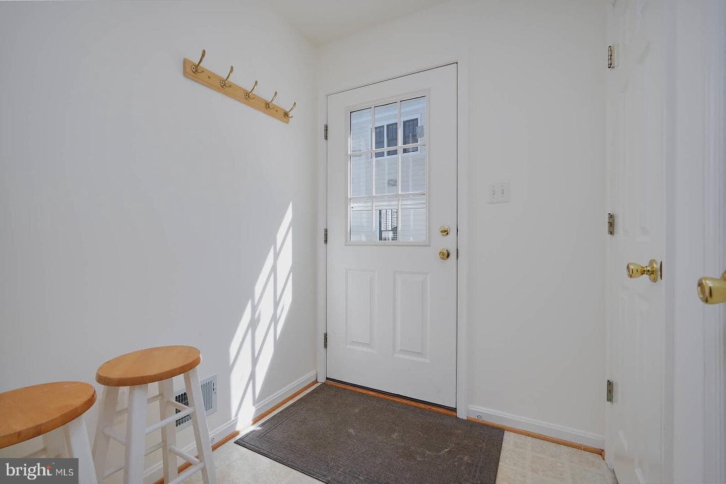 2016 N Greenbrier Street photo 20