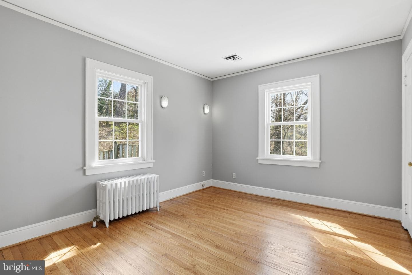 1805 Army Navy Drive photo 18