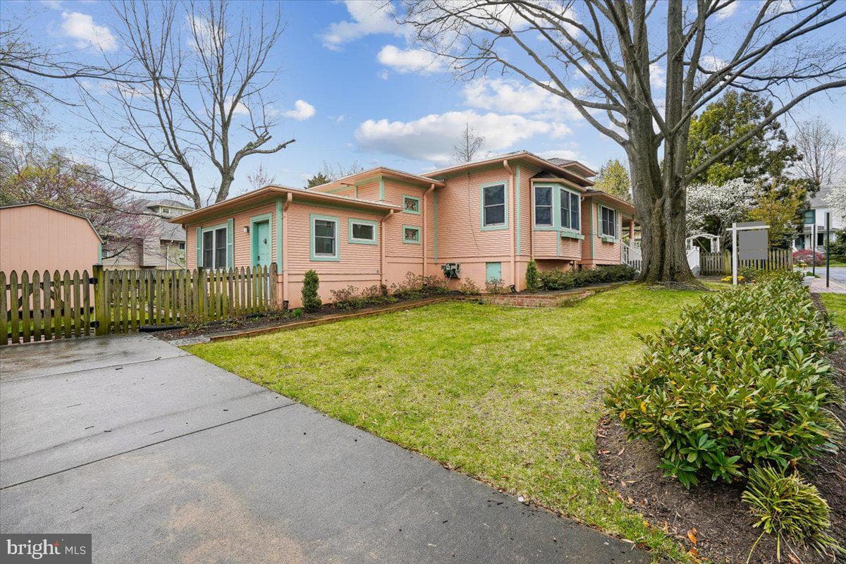 3130 5th Street N photo 2