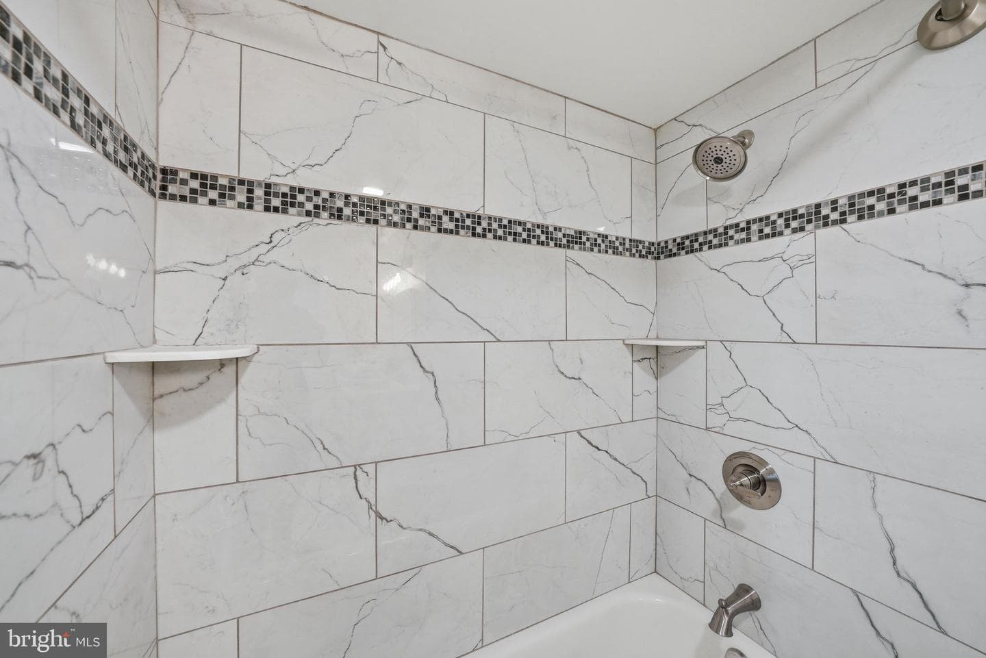 1600 N Oak Street #906 photo 18