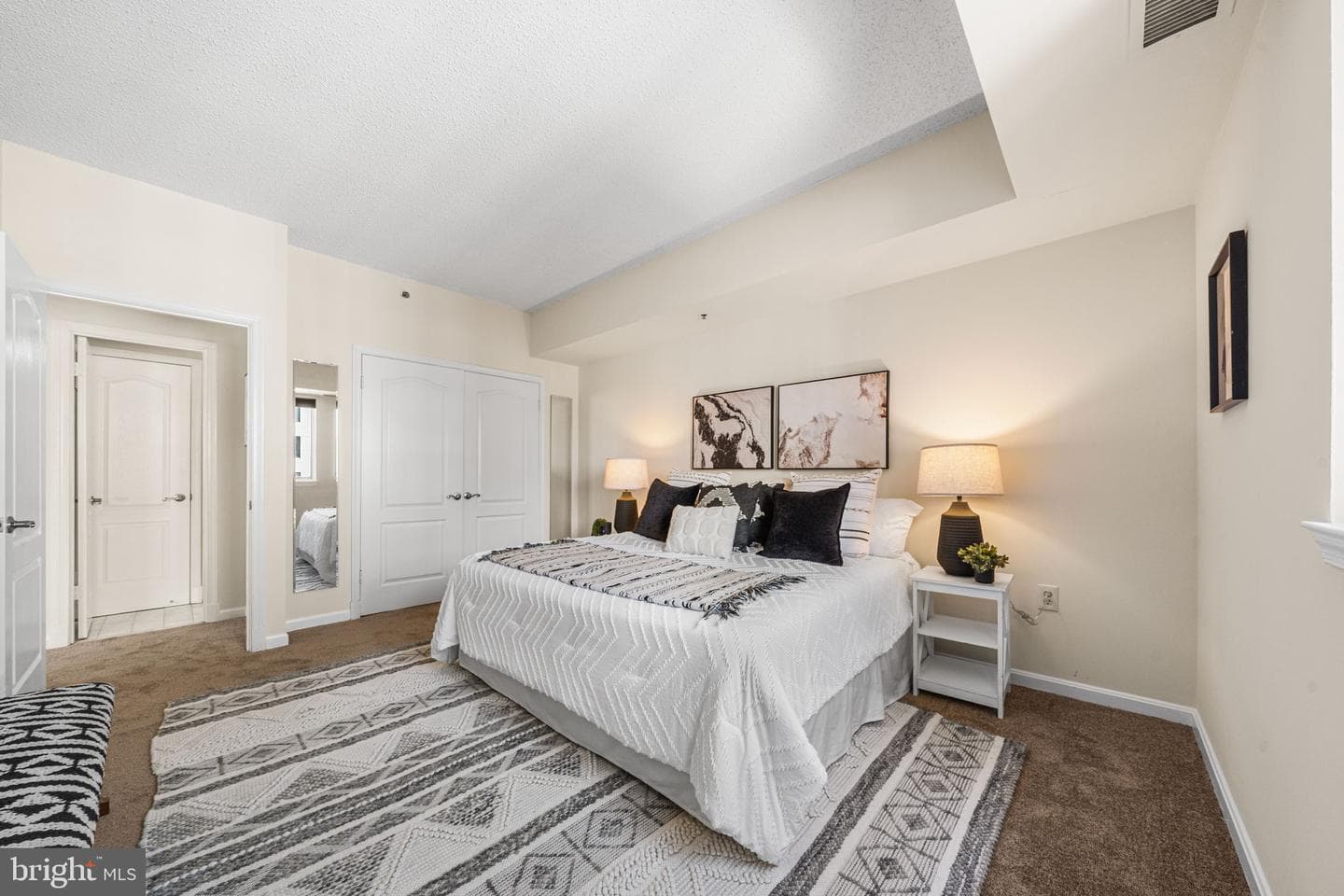 1211 S Eads Street #1305 photo 16