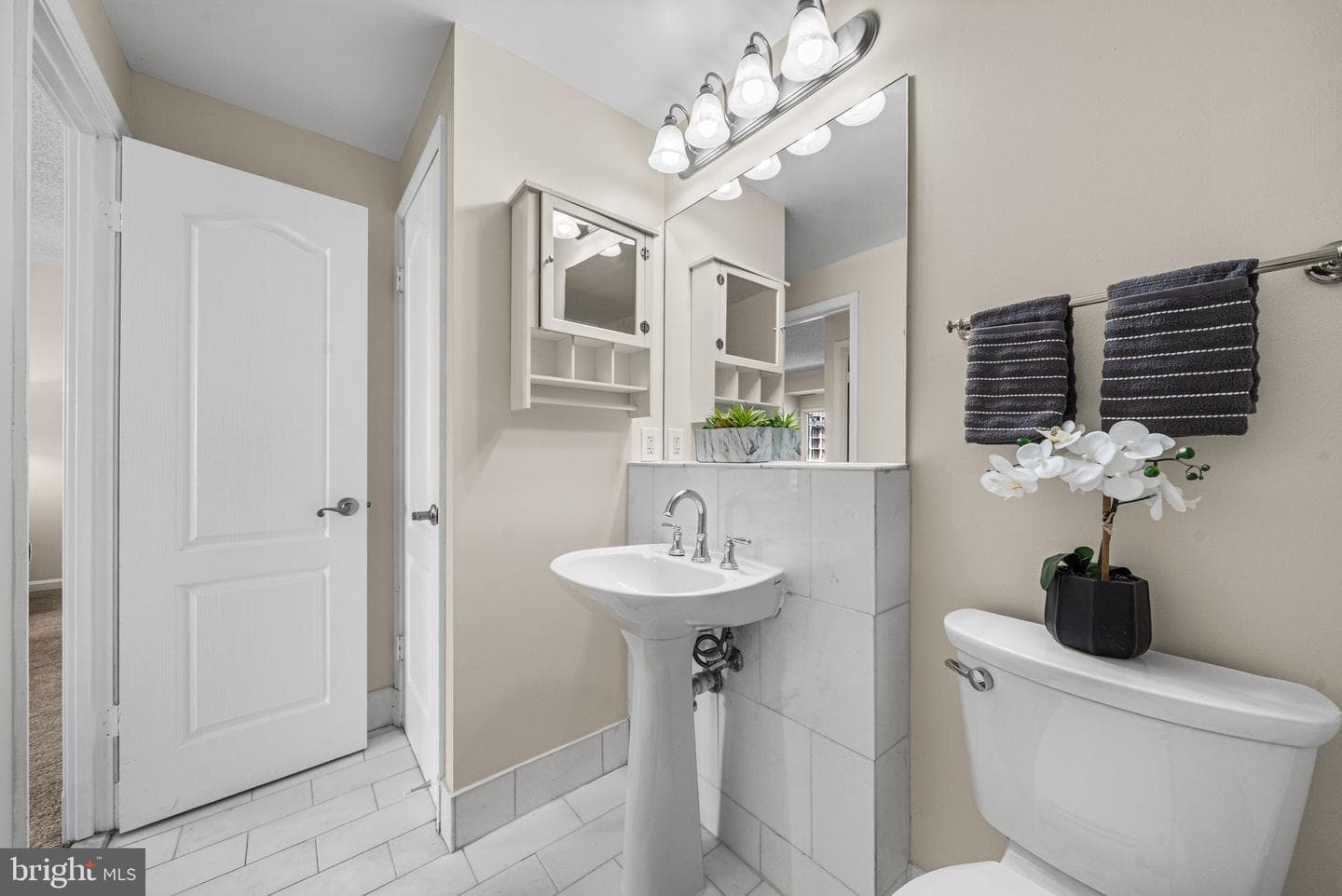 1211 S Eads Street #1305 photo 19
