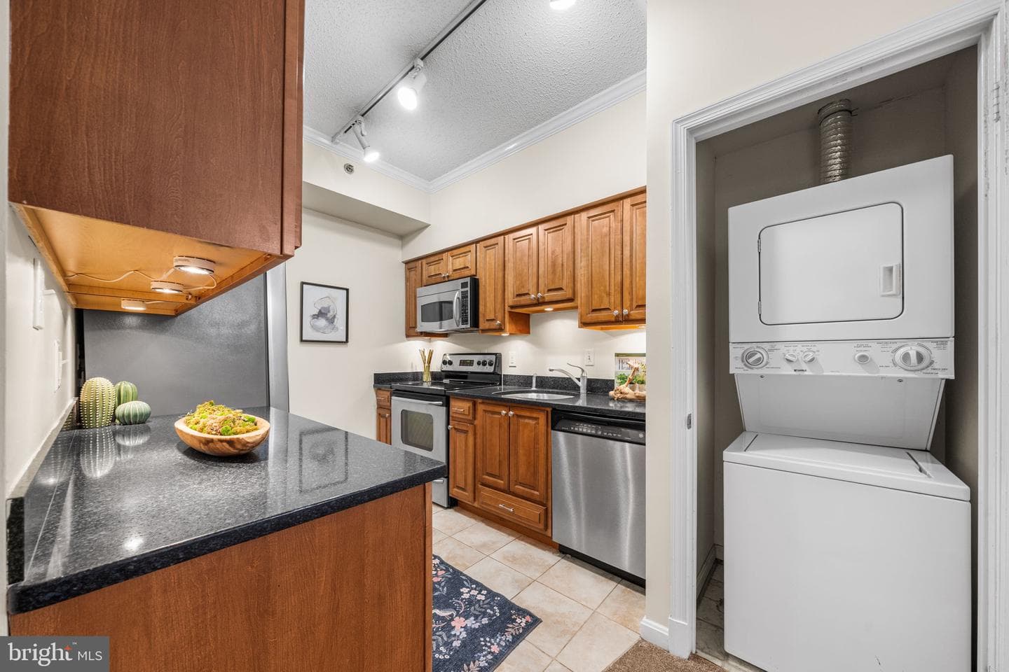 1211 S Eads Street #1305 photo 21