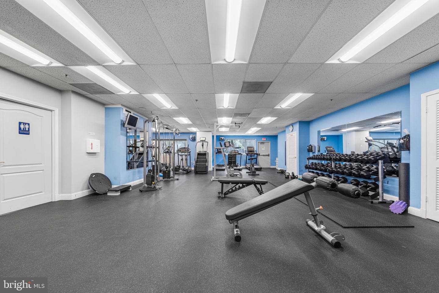 1211 S Eads Street #1305 photo 25