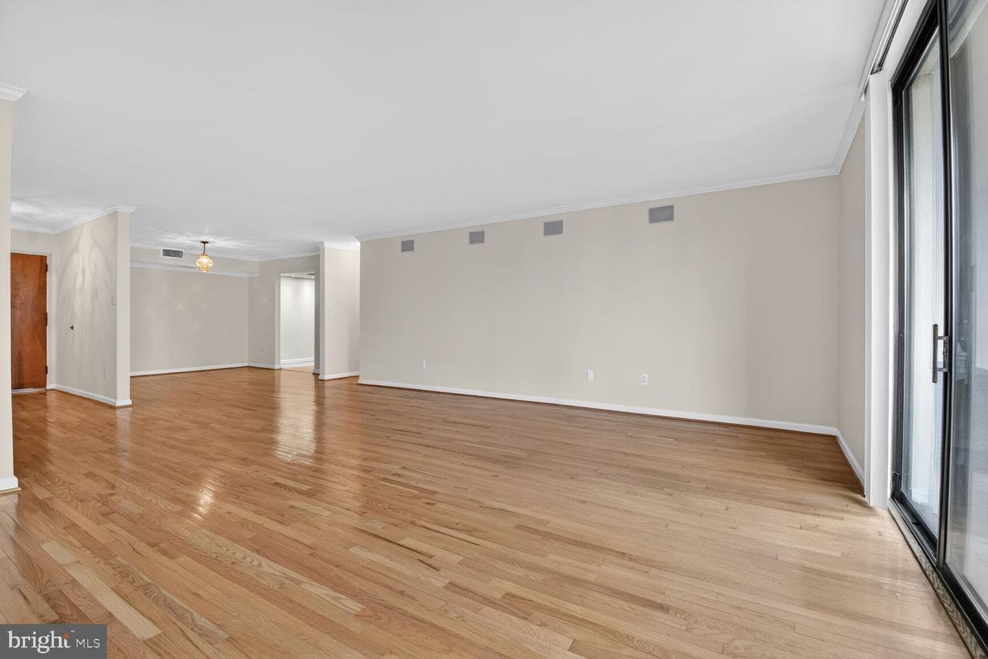 1101 S Arlington Ridge Road #504 photo 12