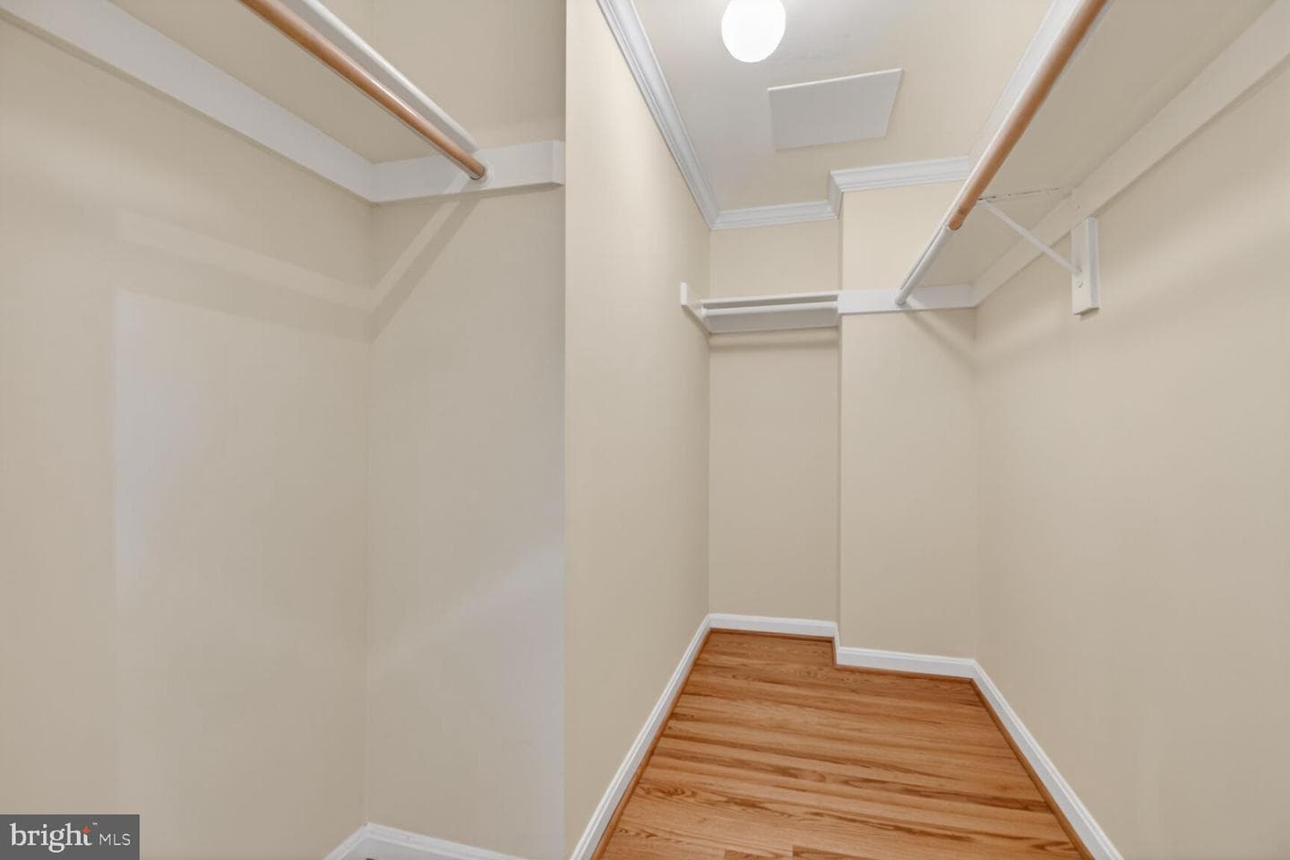 1101 S Arlington Ridge Road #504 photo 18
