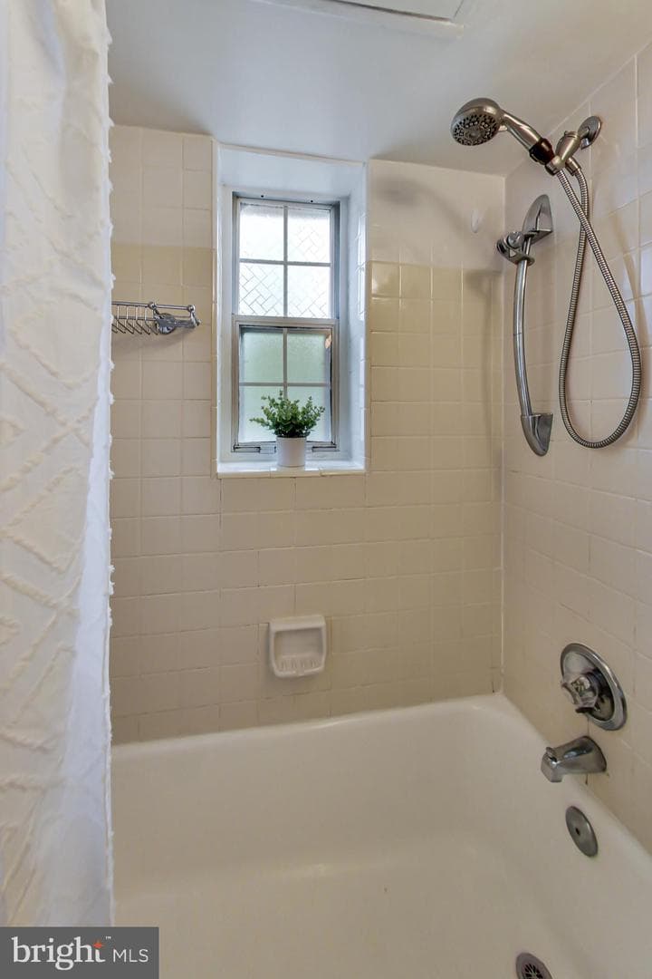 1303 N Ode Street #215 photo 15