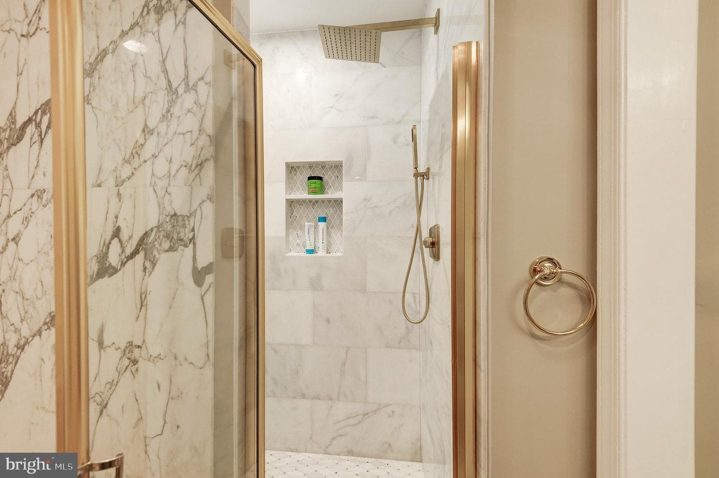 1101 S Arlington Ridge Road #106 photo 21