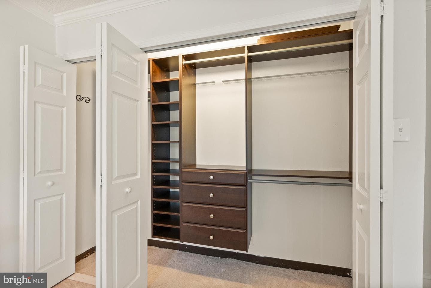 1401 N Rhodes Street #102 photo 13