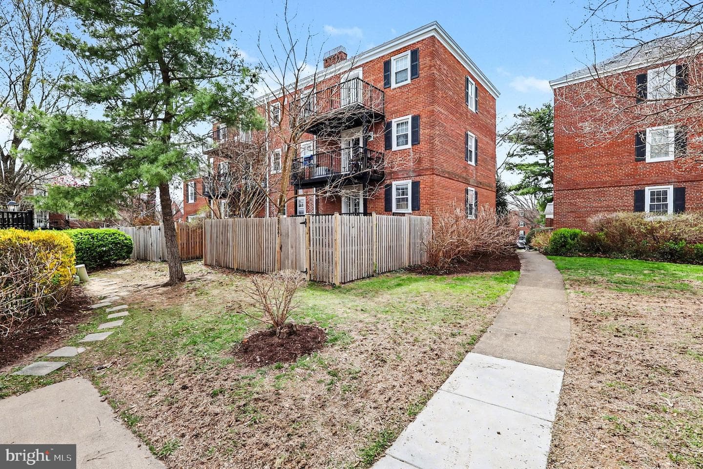 2873 S Buchanan Street #c2 photo 15