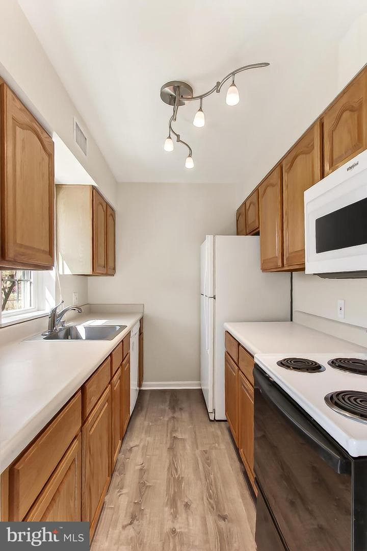 3279 S Stafford Street #b1 photo 19