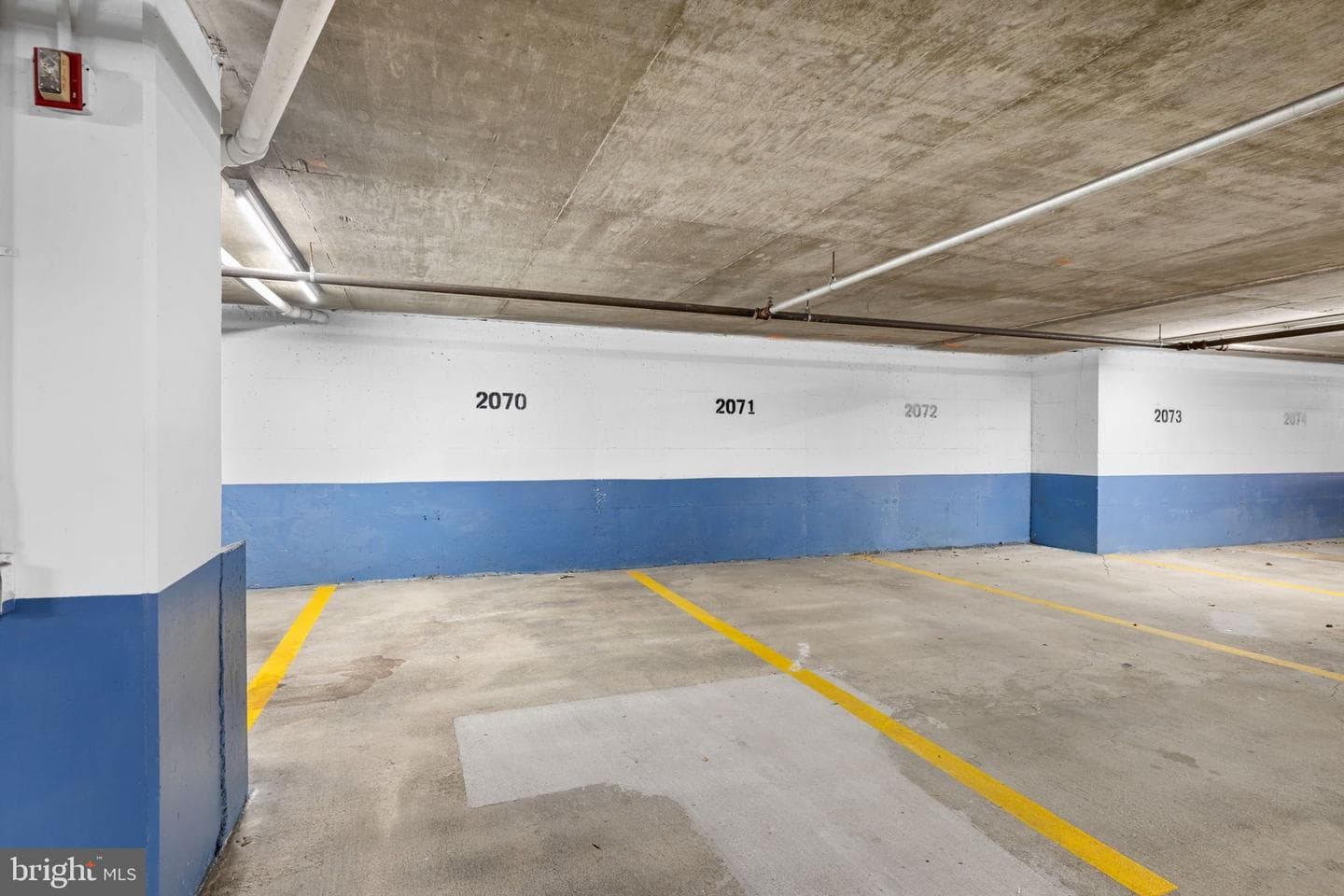1050 N Stuart Street #817 photo 14