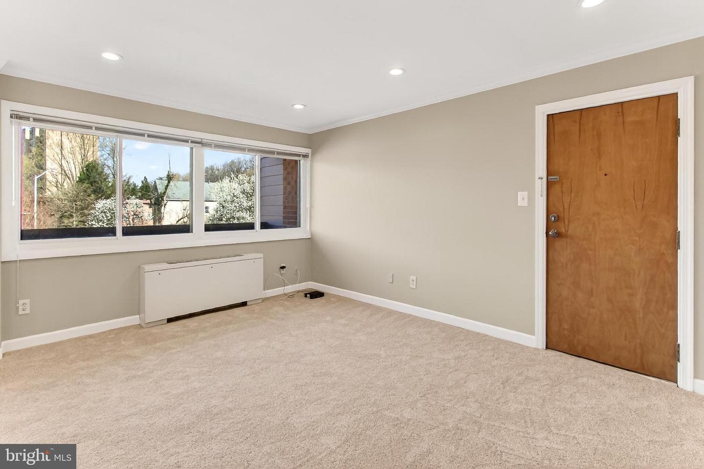 1503 S George Mason Drive #23 photo 5