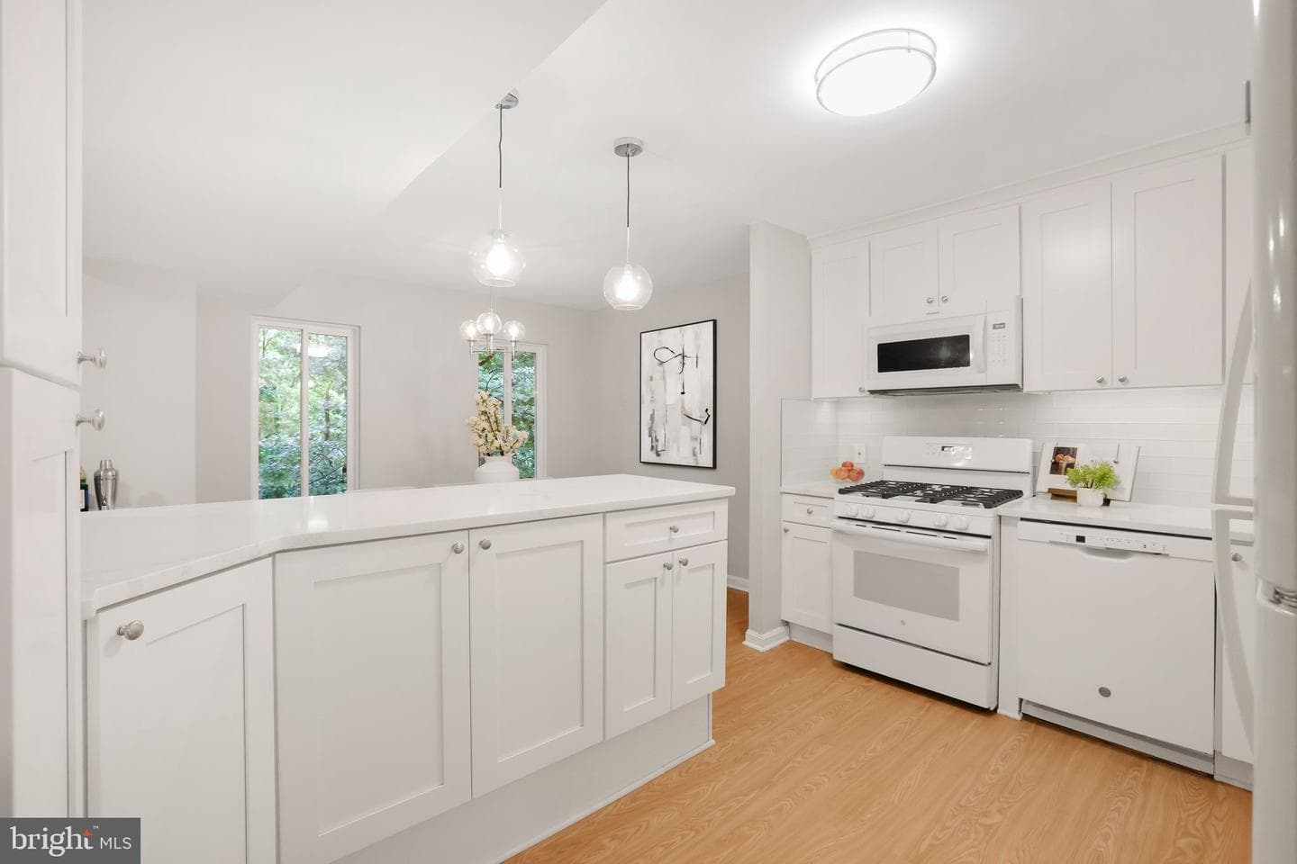 5041 7th Road S #102 photo 18
