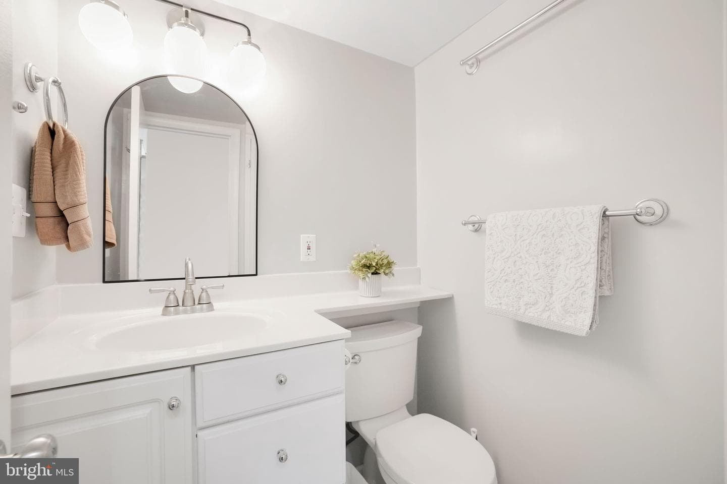 5041 7th Road S #102 photo 34