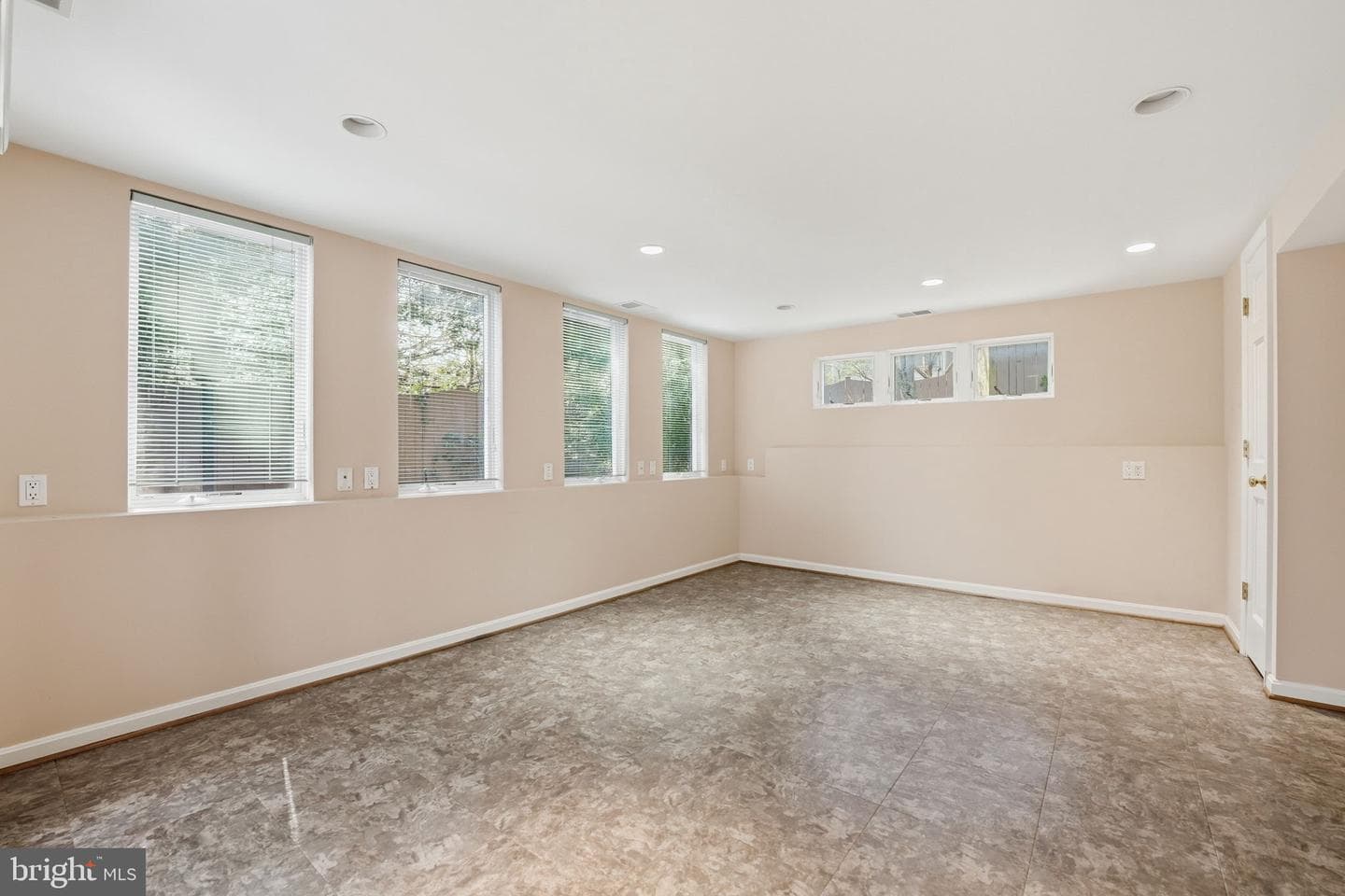 5600 16th Street N photo 40