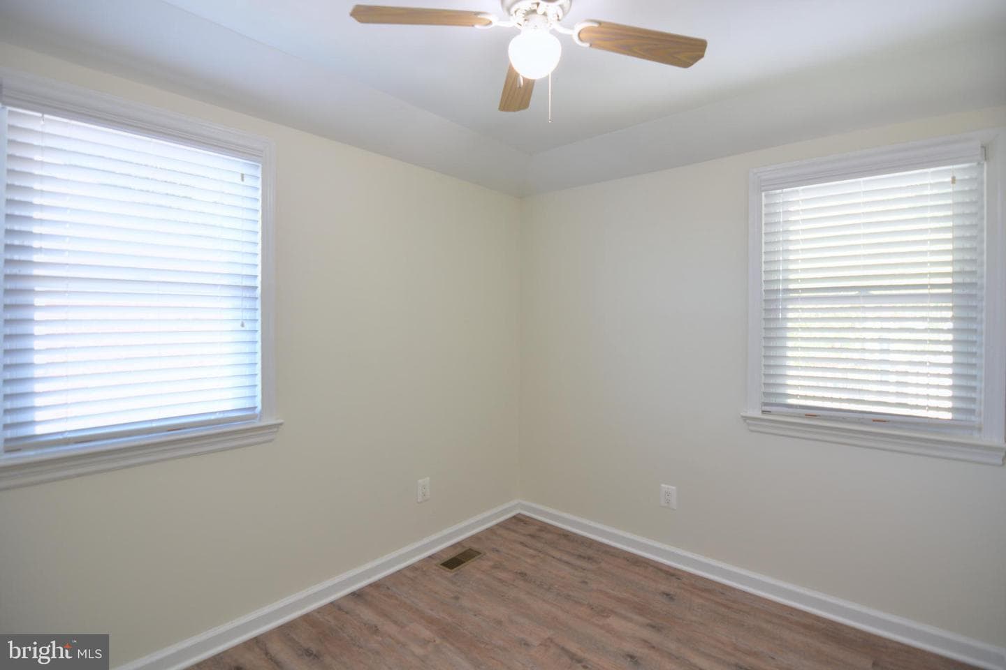 3723 Kemper Road photo 51