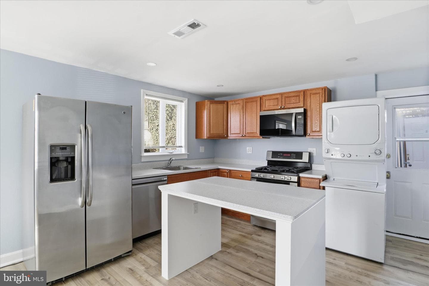 5415 8th Street S, Arlington