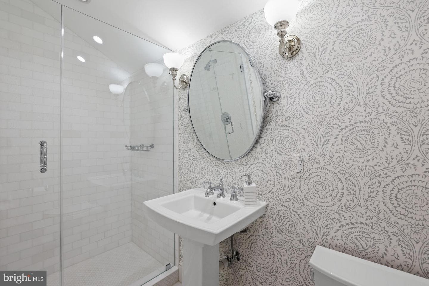 2600 12th Street N photo 80