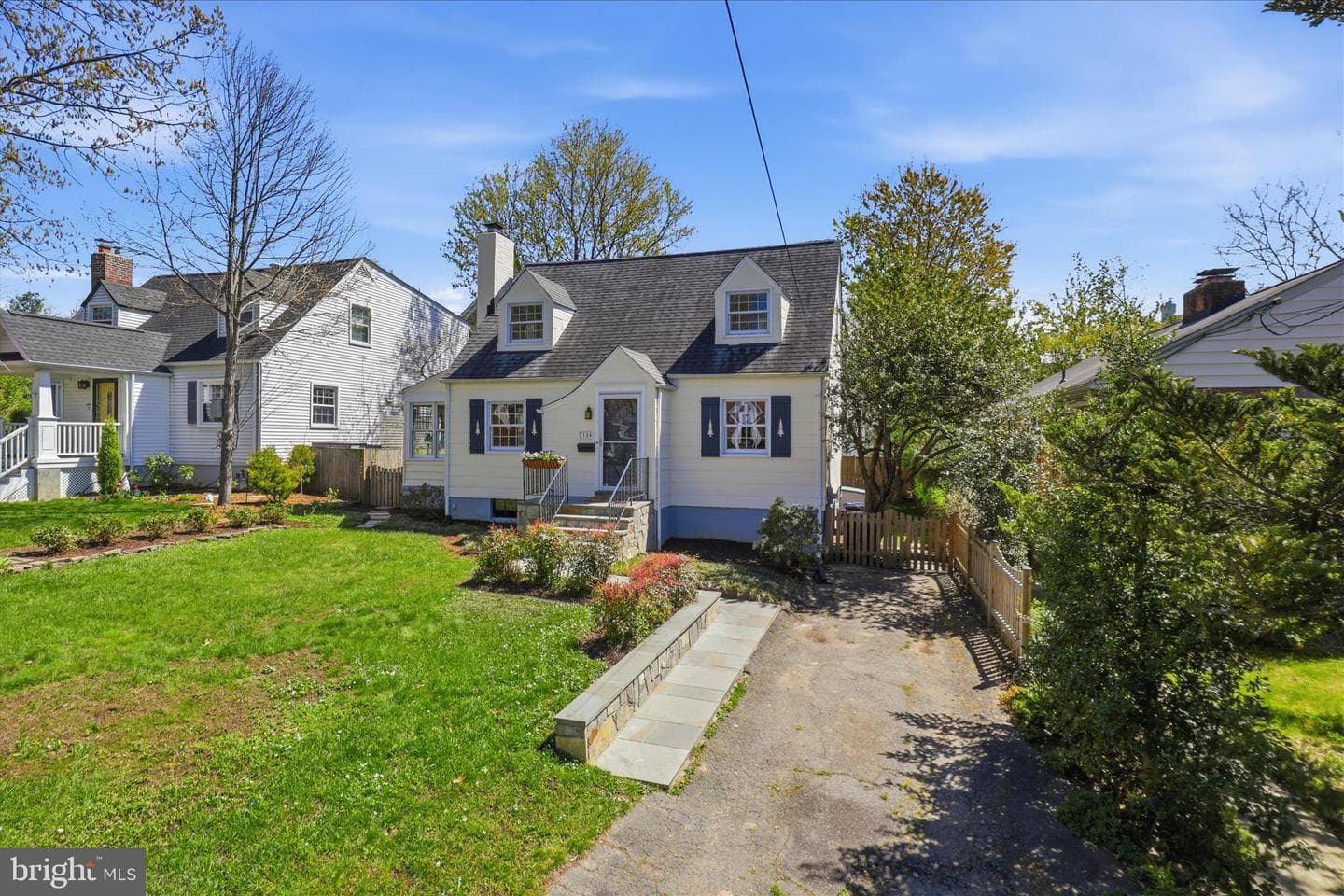 5104 26th Street N photo 2