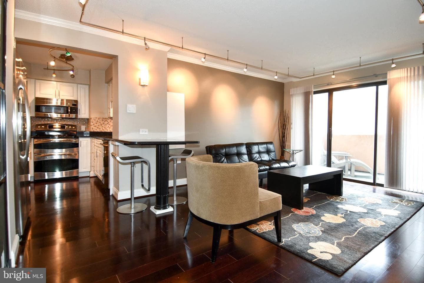 1301 N Courthouse Road #1005, Arlington