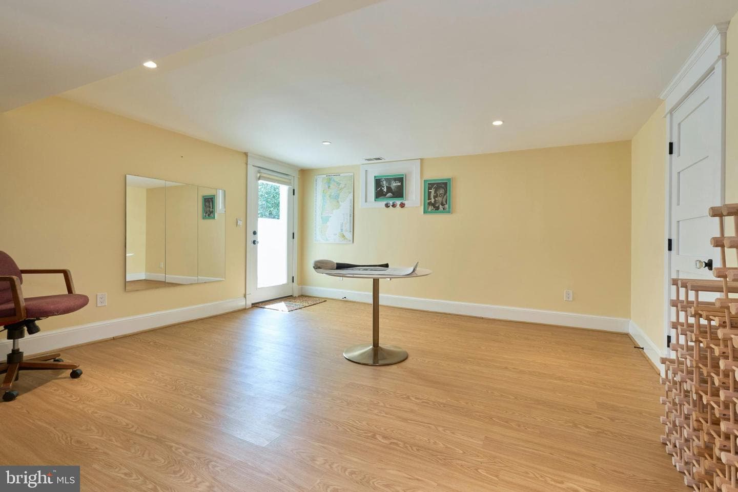 1243 N Stuart Street photo 25