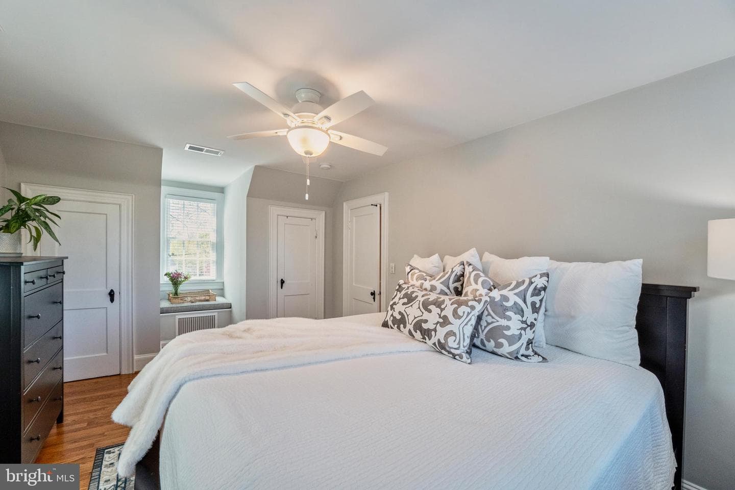 5943 Washington Boulevard photo 40